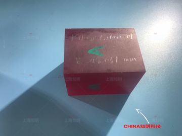 Lazer Cihaz İçin Kırmızı Renkli Titanyum Katkılı Safir Katkılı Safir Tek Kristal Lens