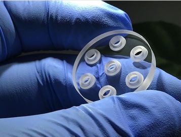 Lavabo Delikli Yüksek Isı İletkenli Yuvarlak Safir Cam Lens Montaj Parçası