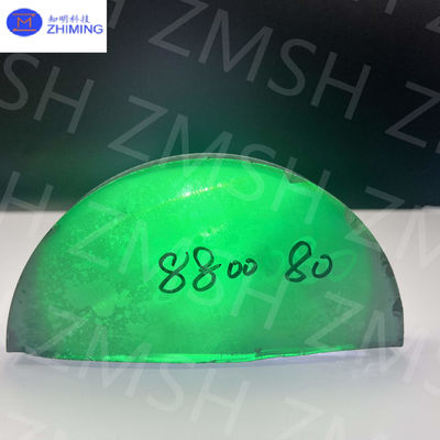 Zümrüt yeşil Moissanite SiC Tek Kristal Mohs sertliği 9.25 Mücevherlik için Moissanite hammaddesi