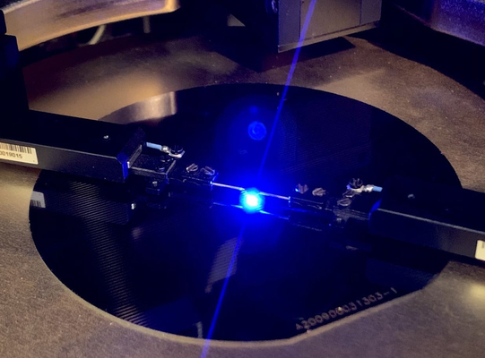 İyi fiyat Mikro LED 6 İnç için Dia 200mm AlGaN Si Epi Gofret N Tipi çevrimiçi