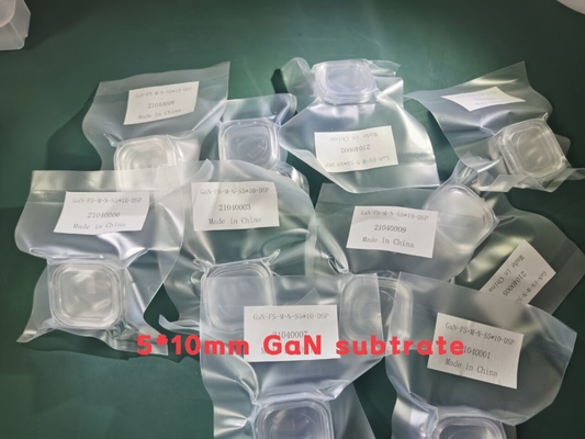 İyi fiyat A Ekseni Galyum Nitrür Gofret HVPE Serbest Daimi Talaş Şablonu 5x5 / 10x10 / 5x10 Mm çevrimiçi