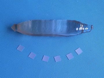 İyi fiyat 10X10mm / 5x5 * 0.5mmt Tek Kristal Çip Yüzey Yönünü Yönlendirme KTaO3 / YSZ / YAlO3 çevrimiçi