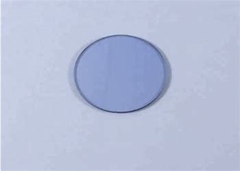 İyi fiyat Al2o3 Optik Mavi safir cam mavi safir pencereler için Sentetik Yakut Renkli Titanyum Katkılı Safir çevrimiçi
